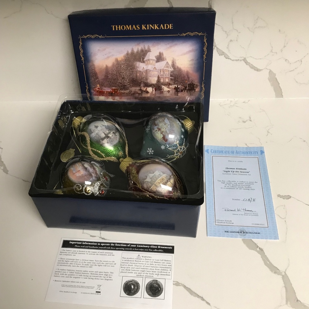 Thomas Kinkade 4 Glass Christmas Luminary Ornaments “Light up the Season”